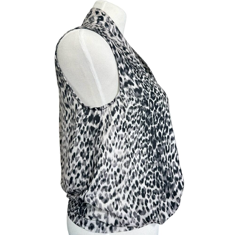 Brochu Walker Snow Leopard Print V-Neck Sleeveless Draped Top Grey Black XS - Picture 3 of 10